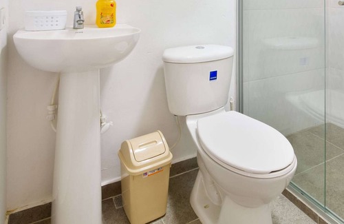Medellin Apartment | Studio Apartment in Poblado with 24 hour doorman and guests are free