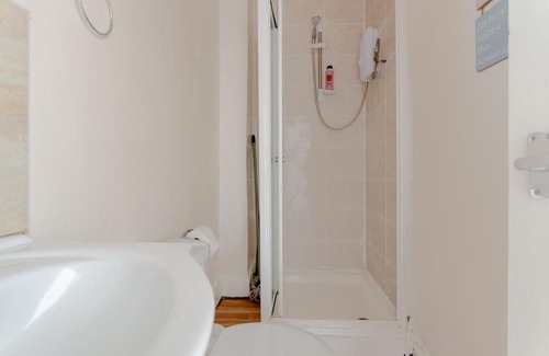 Finsbury Park Apartment | Studio Apartment near Finsbury Park
