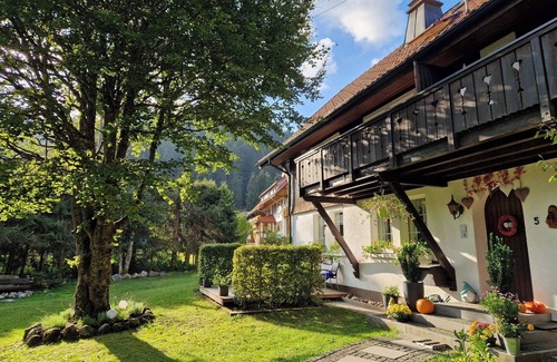 Blasiwald Apartment | Studio Apartment 'Zehntstüble' with Shared Garden and Wi-Fi