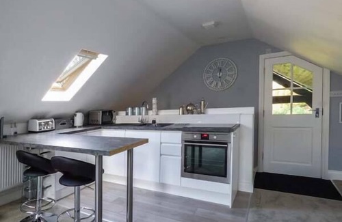 Harpenden Cottage | Studio at Little Trees Farm