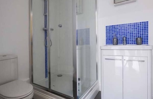 Harpenden Cottage | Studio at Little Trees Farm