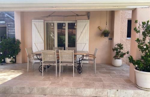 La Ciotat Apartment | studio avec grand jardin