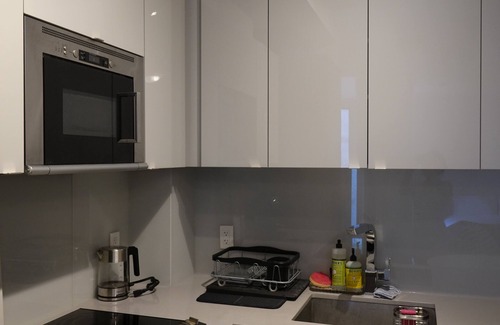 Downtown Toronto Condo | Studio + Balcony | Nice DT Condo beside Queen St W