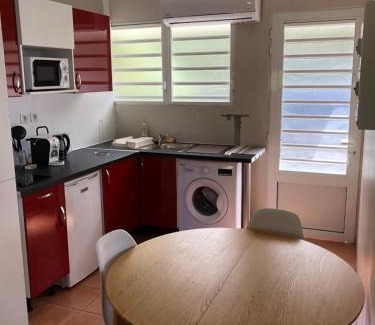 Schoelcher Apartment | Studio bord de mer