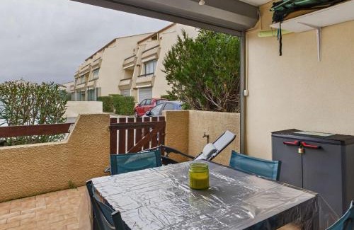 Marseillan Plage Apartment | Studio cabine avec terrasse et parking privé à Marseillan-Plage - FR-1-326-852