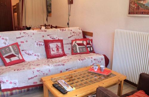 Les Claux Apartment | Studio cabine & coin montagne avec balcon, 4 couchages, à 100m des pistes - Vars - FR-1-330B-122