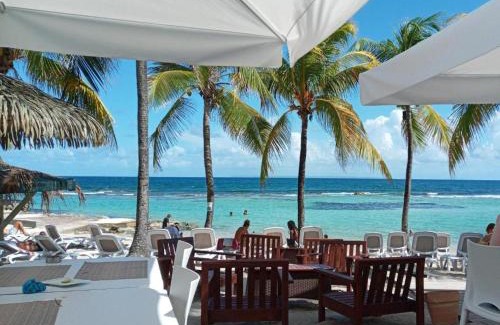 Saint-Francois Apartment | Studio COEUR PASSION VUE MER charme et standing