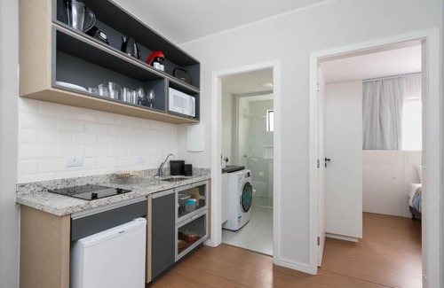 Civic Center Apartment | Studio com 2 quartos e 2 Camas casal - SBO006