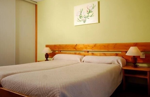 Brides-les-Bains Apartment | Studio-Comfort-Ensuite with Bath-Balcony-Vue Vanoise