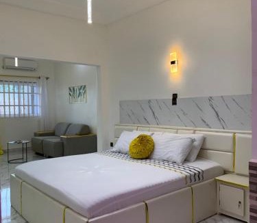 Porto-Novo Apartment | Studio confortable avec jacuzzi