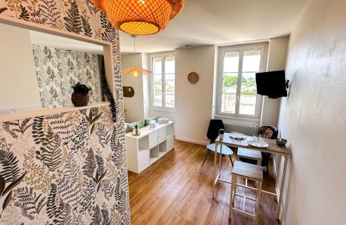 Pauillac Apartment | Studio COSY avec Baignoire et Netflix Idéal couple