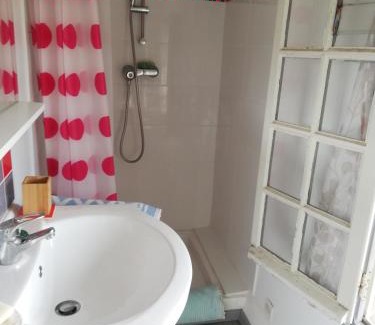 Uzerche Apartment | Studio cosy