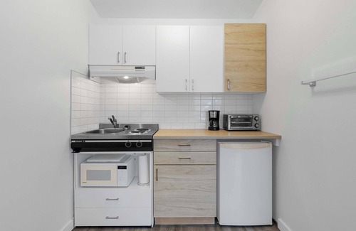 Notre-Dame-Auxiliatrice-de-Buckland Apartment | Studio de Ski 64-2 - Studio Mont du Midi
