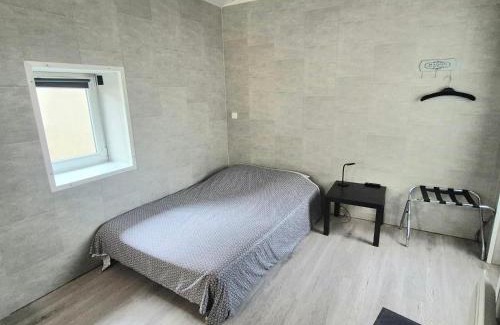 Brassac-les-Mines Apartment | Studio des lacs - 2 pers - centre-ville