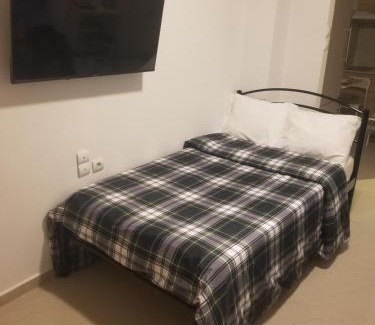 Ano Poli Apartment | STUDIO Despere 9