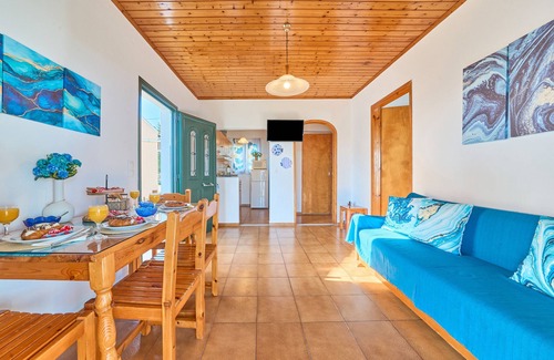Paxos Apartment | Studio 'Dolphin 2' with Sea View, Wi-Fi and Air Conditioning