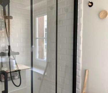 Montfort-l'Amaury Apartment | Studio du Onze Charmant studio avec chambre en mezzanine centre Montfort L'Amaury