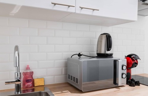 Montmartre Apartment | Studio elegant sacre coeur metro anvers - Paris 18 -2P