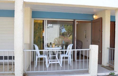 Saint-Pierre-la-Mer Apartment | Studio en RDC à 250m de la plage - Saint Pierre la Mer, 2 couchages, animaux acceptés - FR-1-229D-232