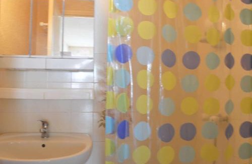 Saint-Pierre-la-Mer Apartment | Studio en RDC à 250m de la plage - Saint Pierre la Mer, 2 couchages, animaux acceptés - FR-1-229D-232