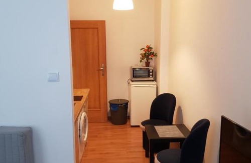 Jezyce Apartment | Studio Flat Jezyce