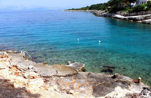 Cove Basina (Jelsa) Apartment | Studio flat near beach Basina, Hvar (AS-8754-b)