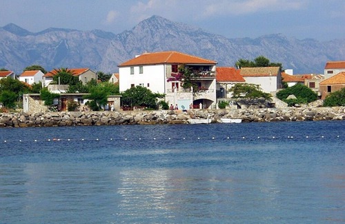 Sucuraj Apartment | Studio flat near beach Sućuraj, Hvar (AS-566-b)