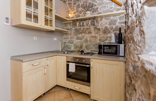 Gata Apartment | Studio flat with air-conditioning Gata, Omiš (AS-6033-a)