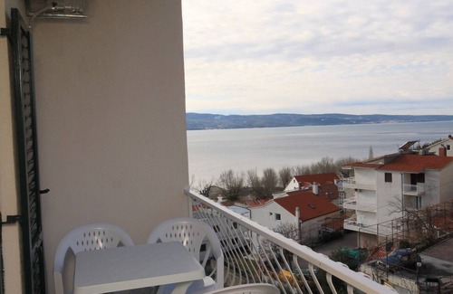 Duce Apartment | Studio flat with balcony and sea view Duće, Omiš (AS-7532-f)