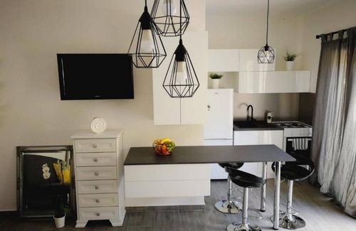 Gdinj Apartment | Studio flat with terrace Cove Medvidina, Hvar (AS-22019-a)