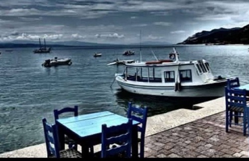 Platania Apartment | Studio for 2 pers. on the first floor - with sea view #No. 3