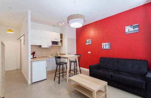 Les Grands Carmes Apartment | STUDIO Haussmannien Panier/Republique/Vieux-Port