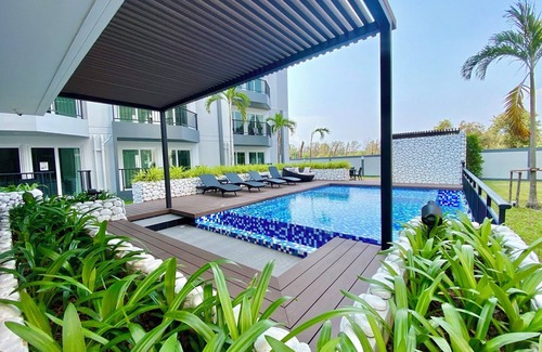 Kram Condo | Studio High floor, AC, Well equiped Kichen, beautiful balcony view