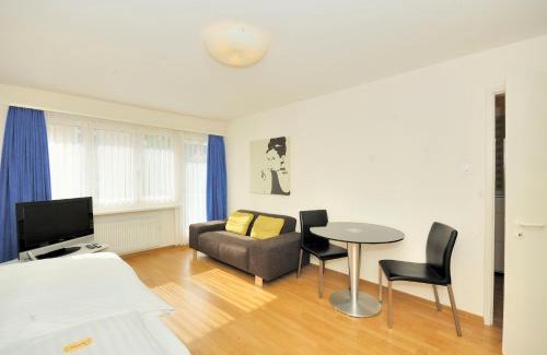 District 6 Apartment | Studio in the heart of Zurich - Crown 35