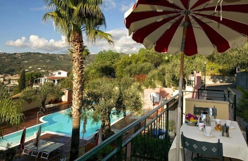Poggi Apartment | Studio in the Villa Giada holiday complex in Imperia