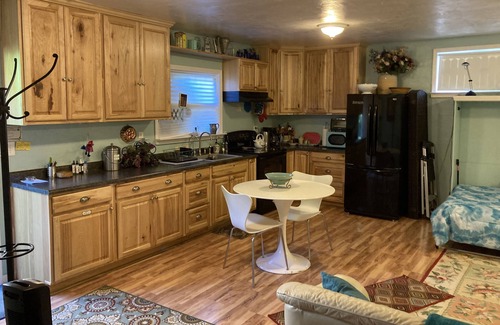 Willits Cottage | Studio in Town Center - between the Beach and Giant Redwoods