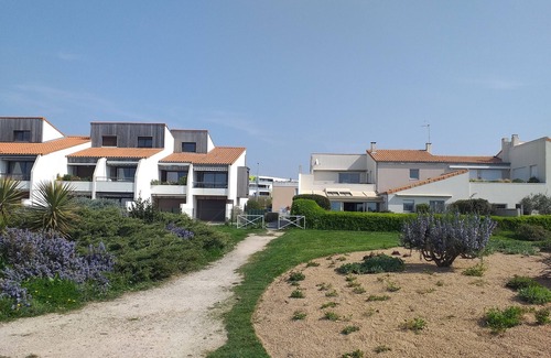 Charente-Maritime Apartment | Studio in very good condition, quiet and functional