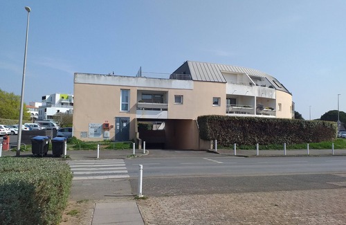 Charente-Maritime Apartment | Studio in very good condition, quiet and functional