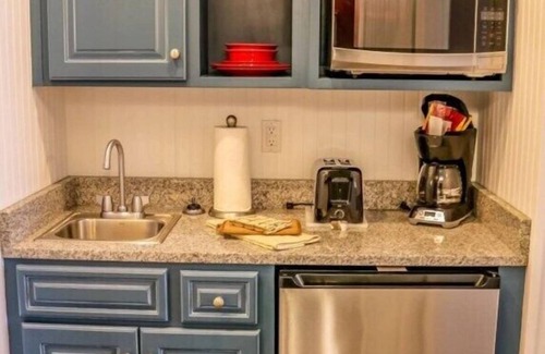 Branson Resort | Studio Lakeside, Luxury Condo, Branson, Missouri 3958856