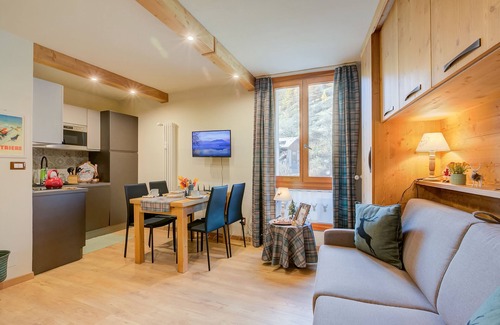 Pragelato Apartment | Studio Les Caribous Mountain Retreat, Pragelato, Italy