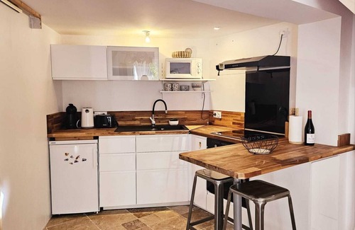 Benesse-Maremne Apartment | Studio Loft with mezzanine, swimming pool and upright piano