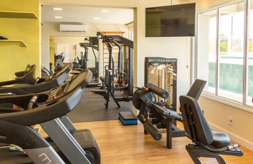 Aracatuba Apartment | Studio moderno, piscina, academia, área de lazer!