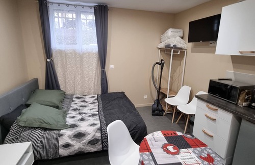 Montry Bed & Breakfast | Studio Montry