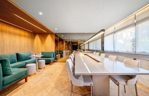 Rio Branco Apartment | Studio Oca, Skyline, Moinhos de Vento, Parcao