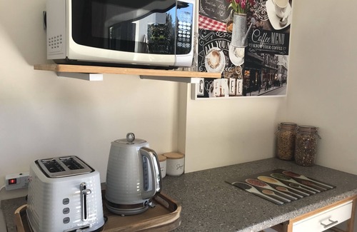 Atawhai Condo | Studio on Bay View.