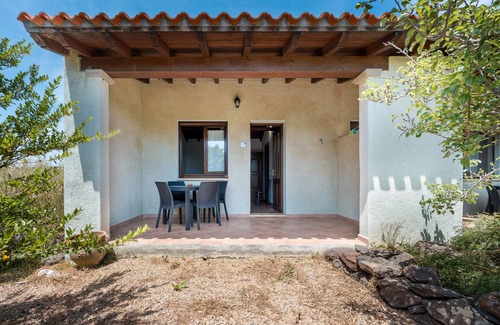 Orosei Apartment | Studio 'Osalla' with Mountain View, Wi-Fi and Air Conditioning