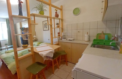 Pjescana Uvala Apartment | Studio Ružica in village Pješčana uvala, 500m from the beach