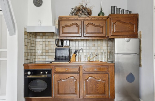 7th Arrondissement Apartment | Studio St Dominique - Invalides - B'Your Home