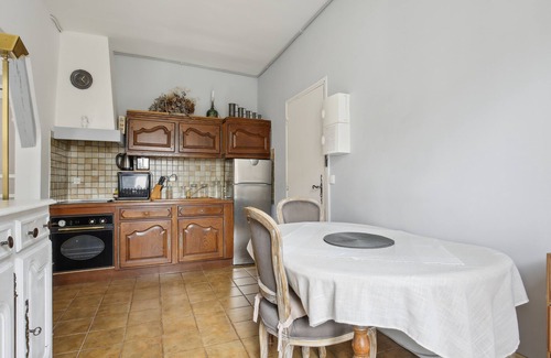 7th Arrondissement Apartment | Studio St Dominique - Invalides - B'Your Home