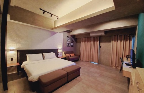 Kaunlaran Apartment | Studio Stay Servce Aprtmnt 2pax allows 3pax 21022